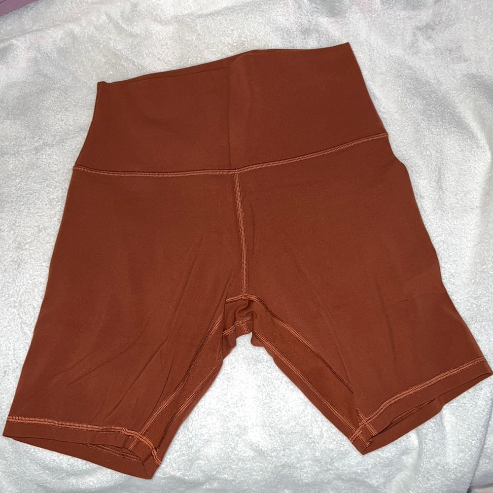 Lululemon align 8” shorts